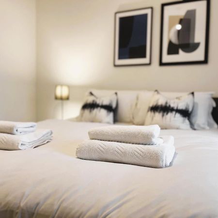 Brand New Modern 1 Bed Apartment Near Old Trafford Stadium Manchester Esterno foto
